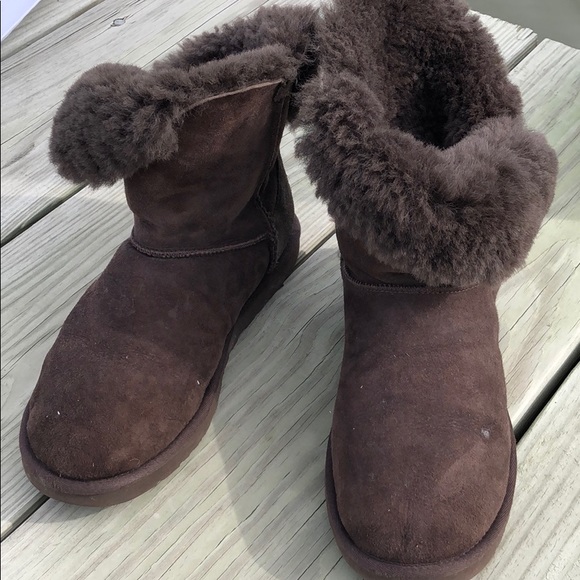 UGGs Womens Size 8 - Picture 6 of 6